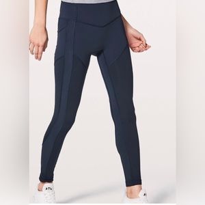 Lululemon all the right places Sz 8 excellent